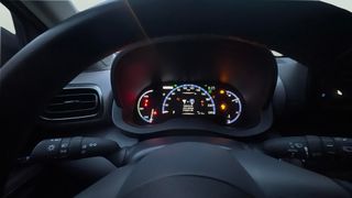 Toyota Yaris Cross 120H Style 85 kW (116 CV)