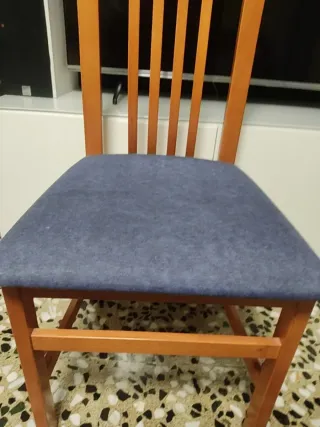 4 Sillas de Comedor Madera y Tela