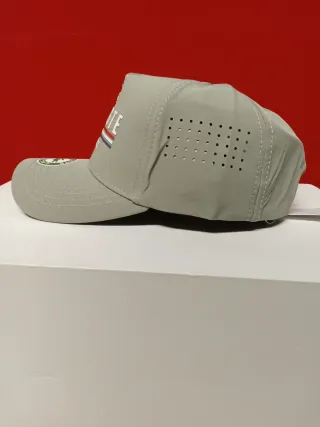 Gorra Lacoste Gris