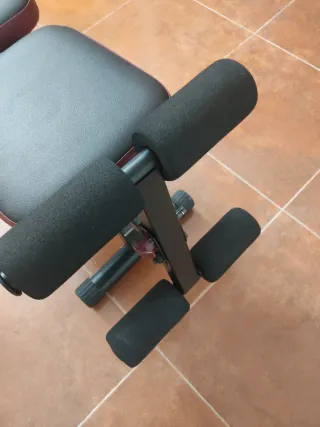 Banco de pesas y abdominales Decathlon