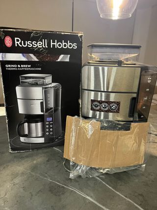 Russell Hobbs Grind & Brew Cafetera