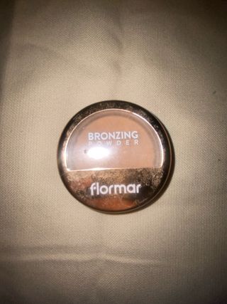 Flormar Bronzing Powder - Tono Bronce