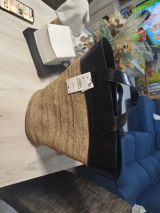 Bolso Zara Cuero y Mimbre Beige/Negro