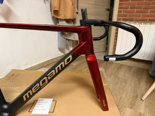 Kit Megamo Pulse L nuevo a estrenar