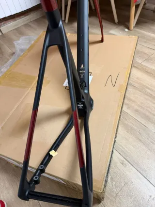 Kit Megamo Pulse L nuevo a estrenar