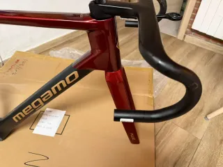 Kit Megamo Pulse L nuevo a estrenar