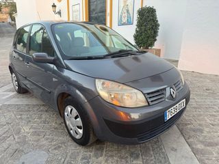 Renault Scenic 1.5 Dci con Garantia