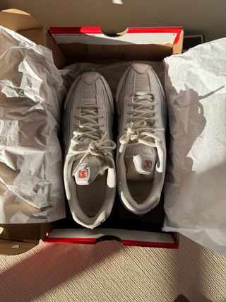 Nike Shox R4 Blanco y Plata