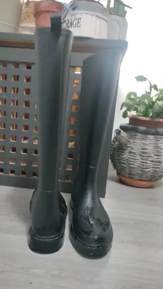 Botas de agua negras altas