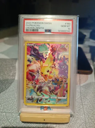 Pikachu Crown Zenith 2023 PSA 10