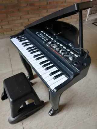 Piano de juguete para niños