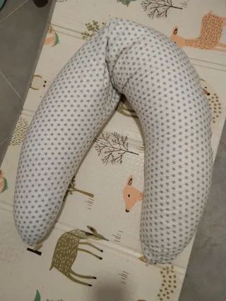 Cojín de embarazo estrellas