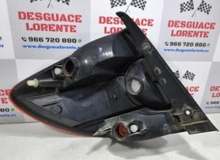 92402f piloto trasero derecho kia rio 178805