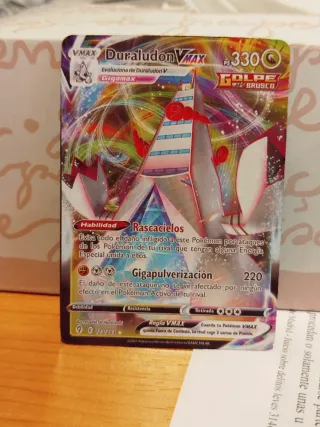 Urshifu Golpe Fluido VMAX - Arte Alternativo