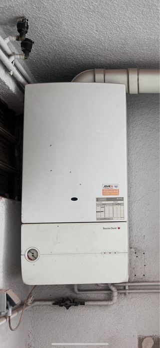 URGE por mudanza - Caldera de gas natural