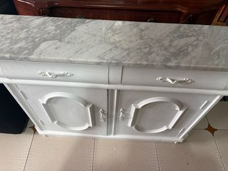 Tavolo da appoggio in marmo