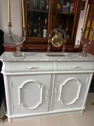 Tavolo da appoggio in marmo