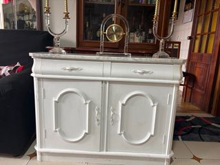 Tavolo da appoggio in marmo