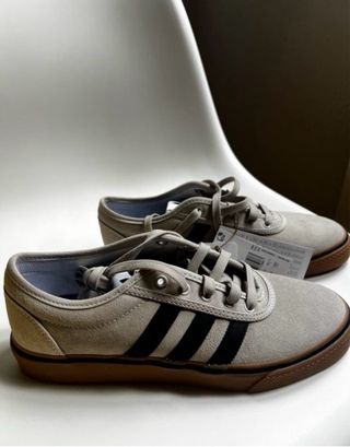 Adidas AdiEase Cry White Beige Zapatilla