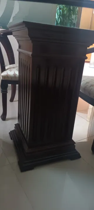 Mesa Comedor Caoba Cristal + 4 Sillas