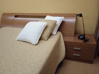 Conjunto de Muebles de Dormitorio