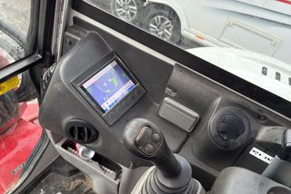 Excavadora Takeuchi TB 250-2