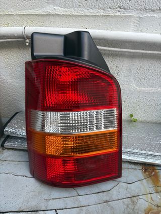 Piloto trasero Transporter T5