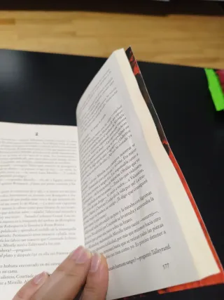 Lote El ocho / El hombre sin pasado