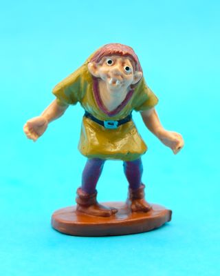 Figura PVC Quasimodo de El Jorobado de Notre Dame