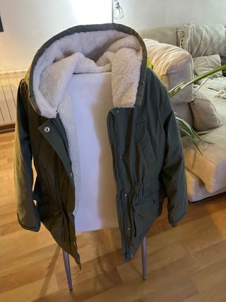Chaqueta verde con forro sherpa