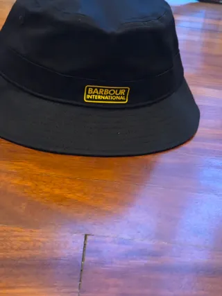 Gorro Barbour International Negro