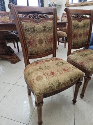 Set mesa de comedor y 6 sillas de madera de lujo