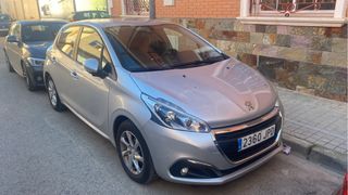 Peugeot 208 2016