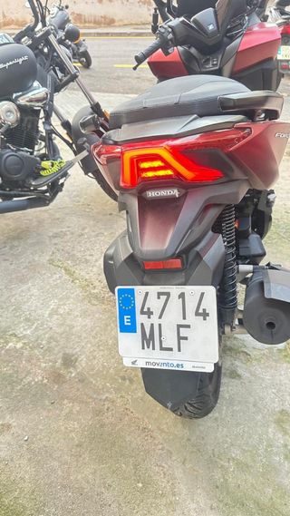 Honda Forza 125 Scooter