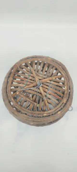 Jaula de perdiz artesanal