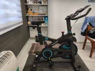 Bicicleta estática Toputure - 1 mes de uso