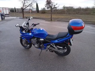 Suzuki Bandit S 600 Azul