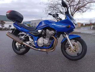 Suzuki Bandit S 600 Azul