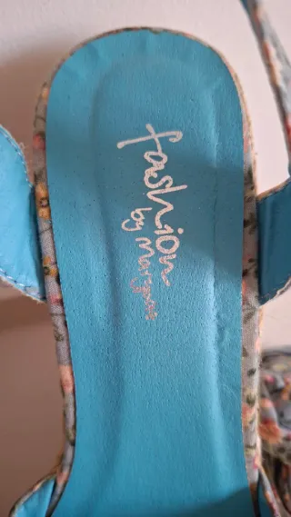 Cuñas de esparto sandalias azul flores T.36