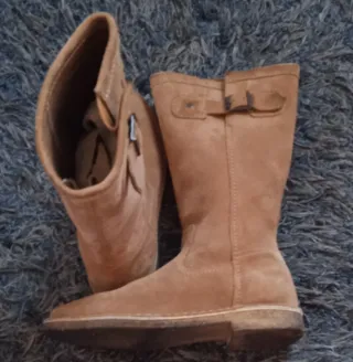 Stivali Clarks Originals in camoscio marrone