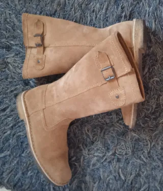 Stivali Clarks Originals in camoscio marrone