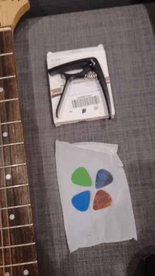 Pack Guitarra Eléctrica + Amplificador