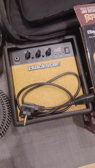 Pack Guitarra Eléctrica + Amplificador