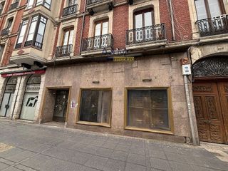 Local comercial en alquiler en Centro en Valladolid