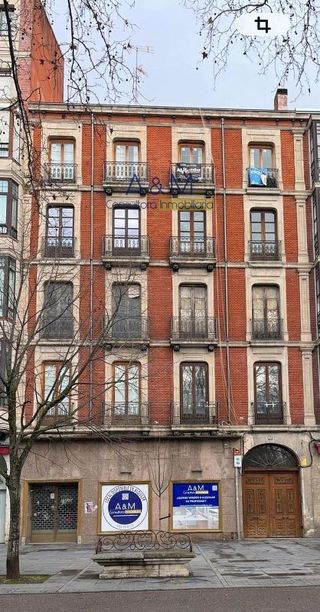 Local comercial en alquiler en Centro en Valladolid