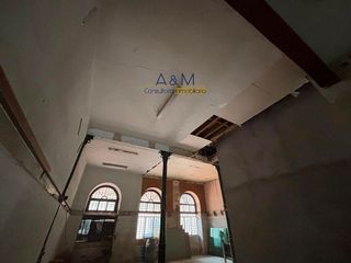 Local comercial en alquiler en Centro en Valladolid