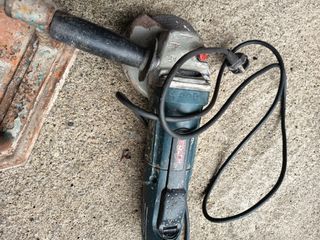 Lote herramientas: Amoladora Bosch y cortadora