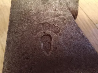 Cabeza de hacha antigua de carbonero de 1200 gr