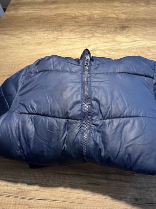 Abrigo acolchado niña azul marino