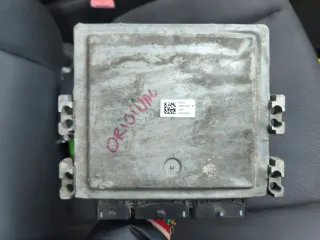 Centralita ECU Renault Master 237105093R